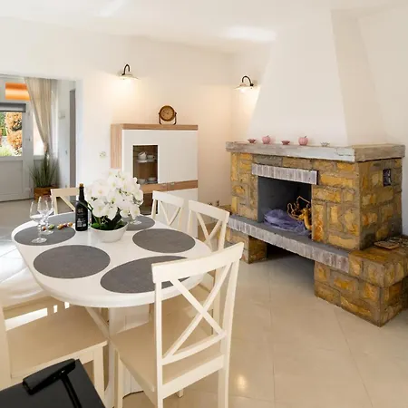 Holiday home In Vrecari With Wi-fi Nedescina